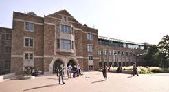 Husky_Union_Building,_northwest_entrance,_2014-10-13